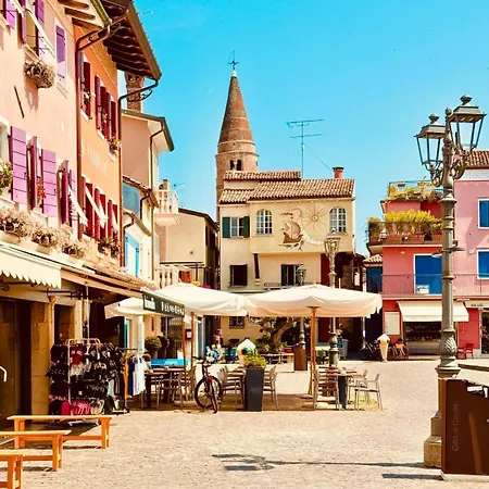 De Lux Swimming Pool, Parking, Garden 2 Apartment Caorle