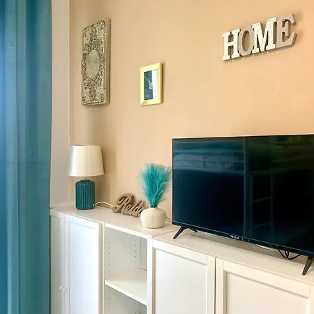 De Lux Swimming Pool, Parking, Garden 2 Apartment *